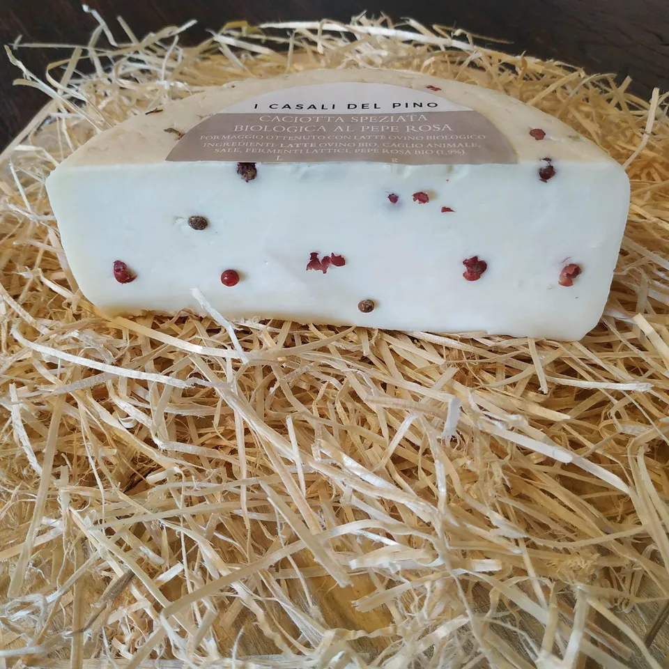 La Boccea Caciotta pecora bio al pepe rosa